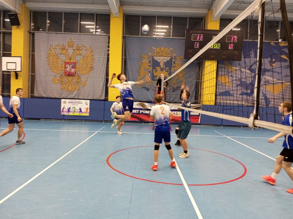 28 октября 2025 года в спортивном комплексе СШОР по плаванию «Барс» проходили финальные соревнования 16-ой областной Спартакиады УСПО волейбол (юноши). 28 октября 2025 года в спортивном комплексе СШОР по плаванию «Барс» проходили финальные соревнования 16-ой областной Спартакиады УСПО волейбол (юноши).