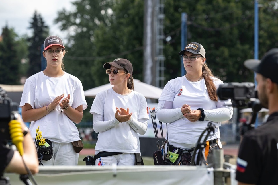 Женская сборная Псковской области вышла в финал чемпионата России по стрельбе из лука, который проходит в Санкт-Петербурге.